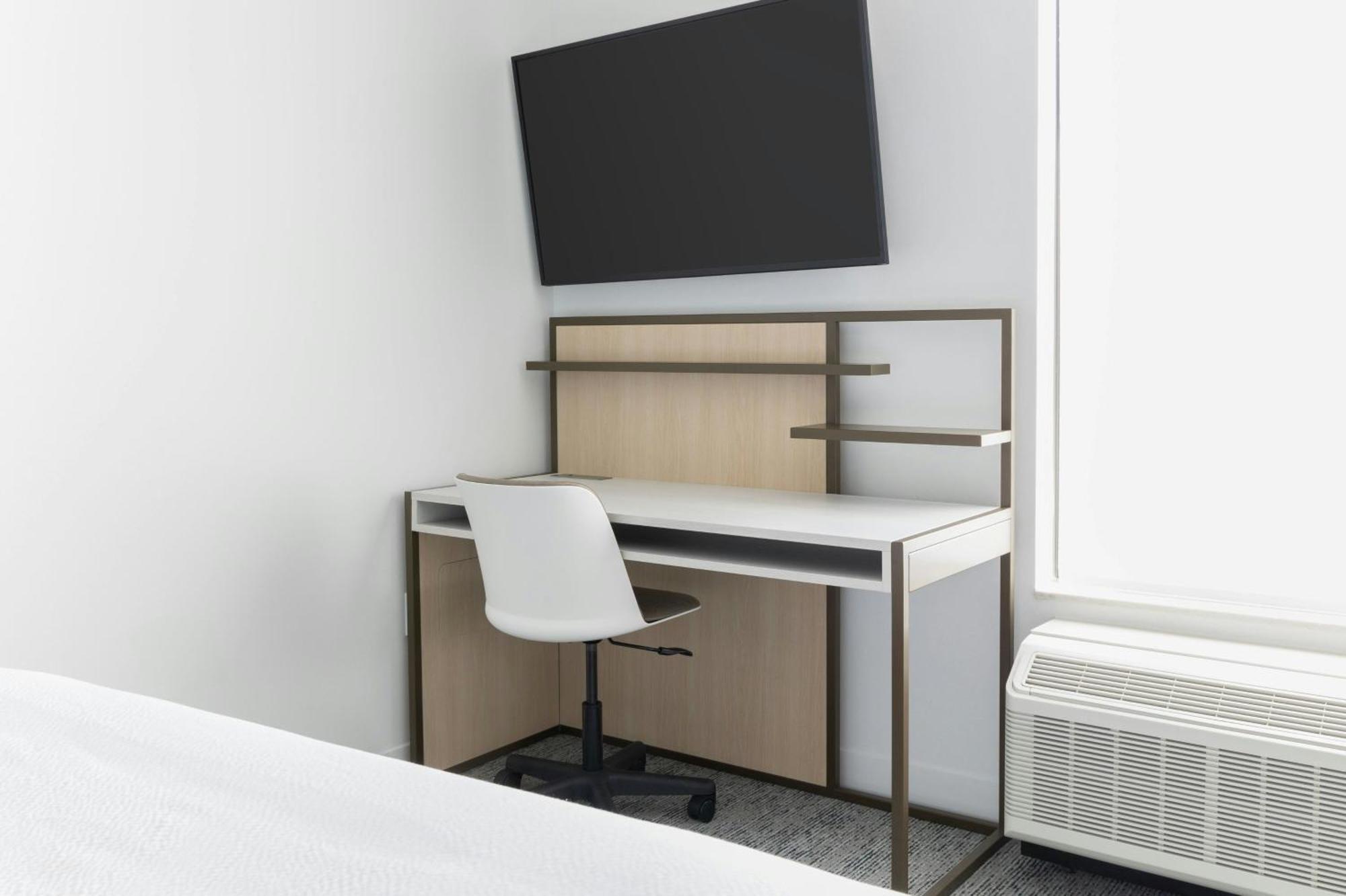 Towneplace Suites By Marriott Monrovia Εξωτερικό φωτογραφία