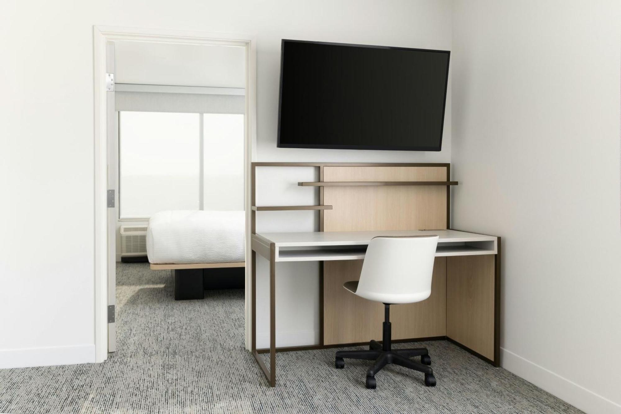 Towneplace Suites By Marriott Monrovia Εξωτερικό φωτογραφία
