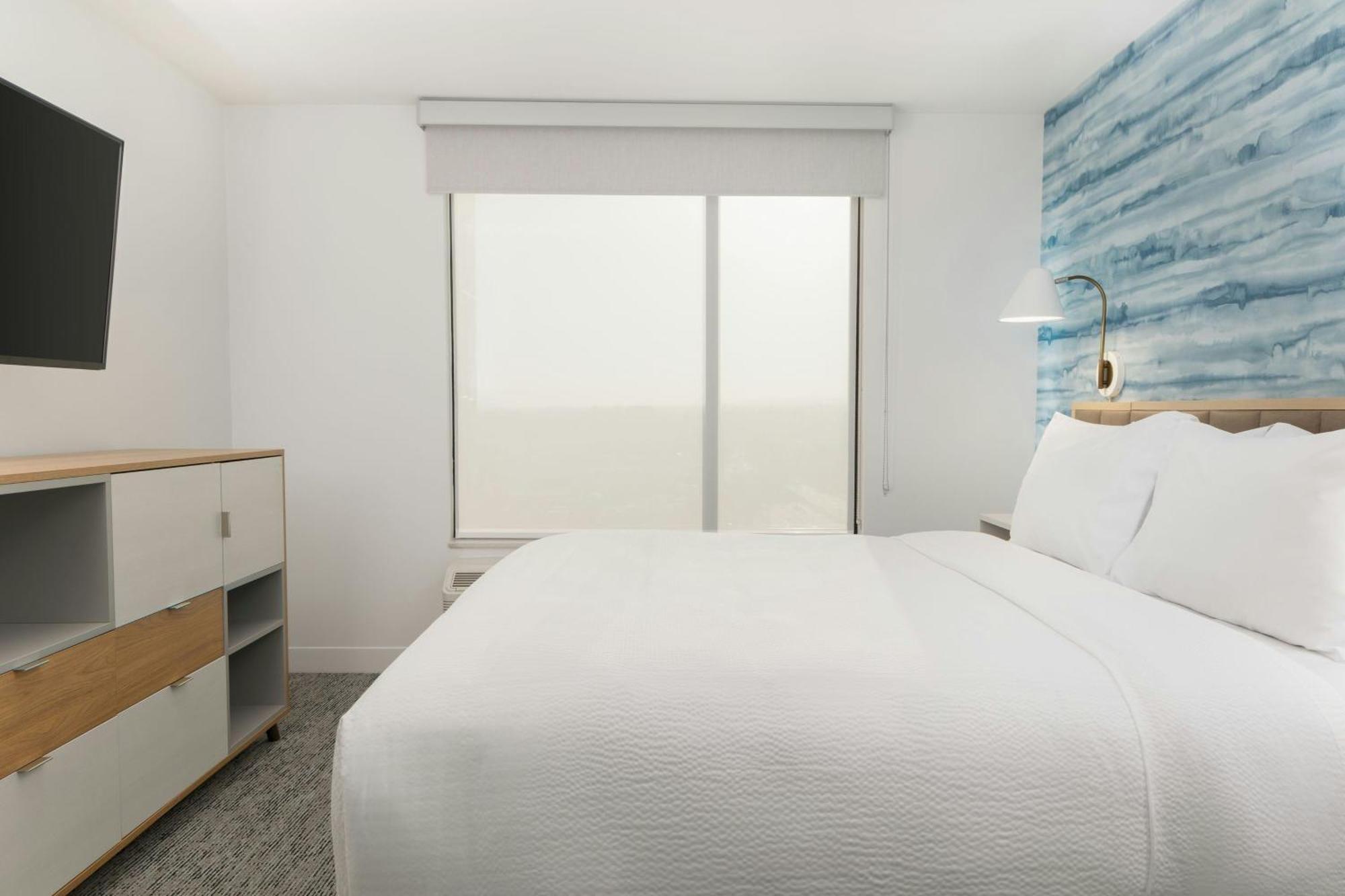 Towneplace Suites By Marriott Monrovia Εξωτερικό φωτογραφία