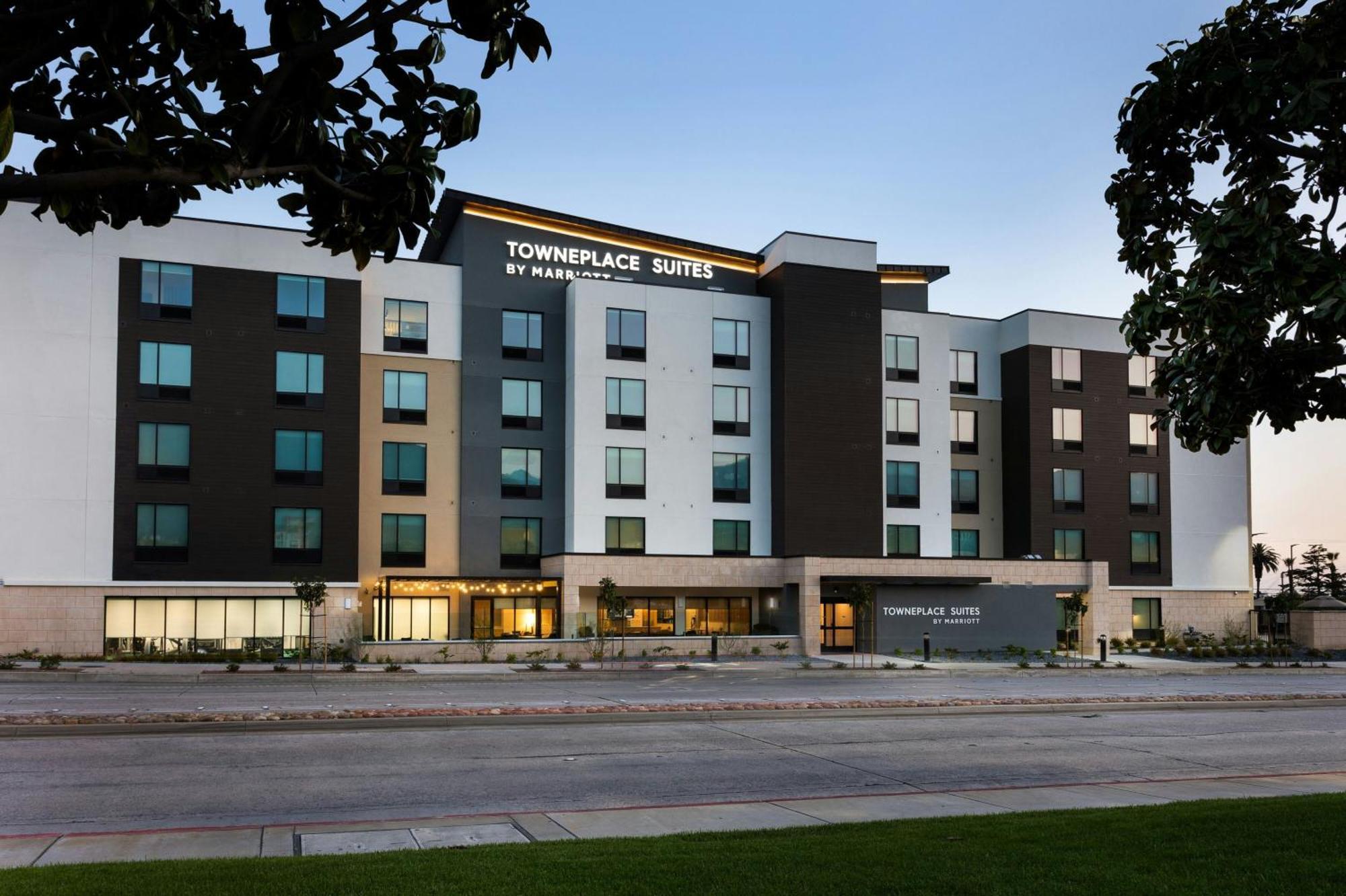 Towneplace Suites By Marriott Monrovia Εξωτερικό φωτογραφία